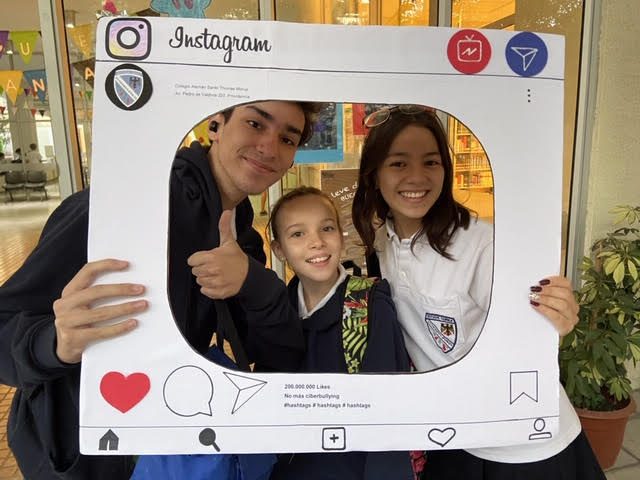 CAMPAÑA CONTRA EL CIBERBULLYING